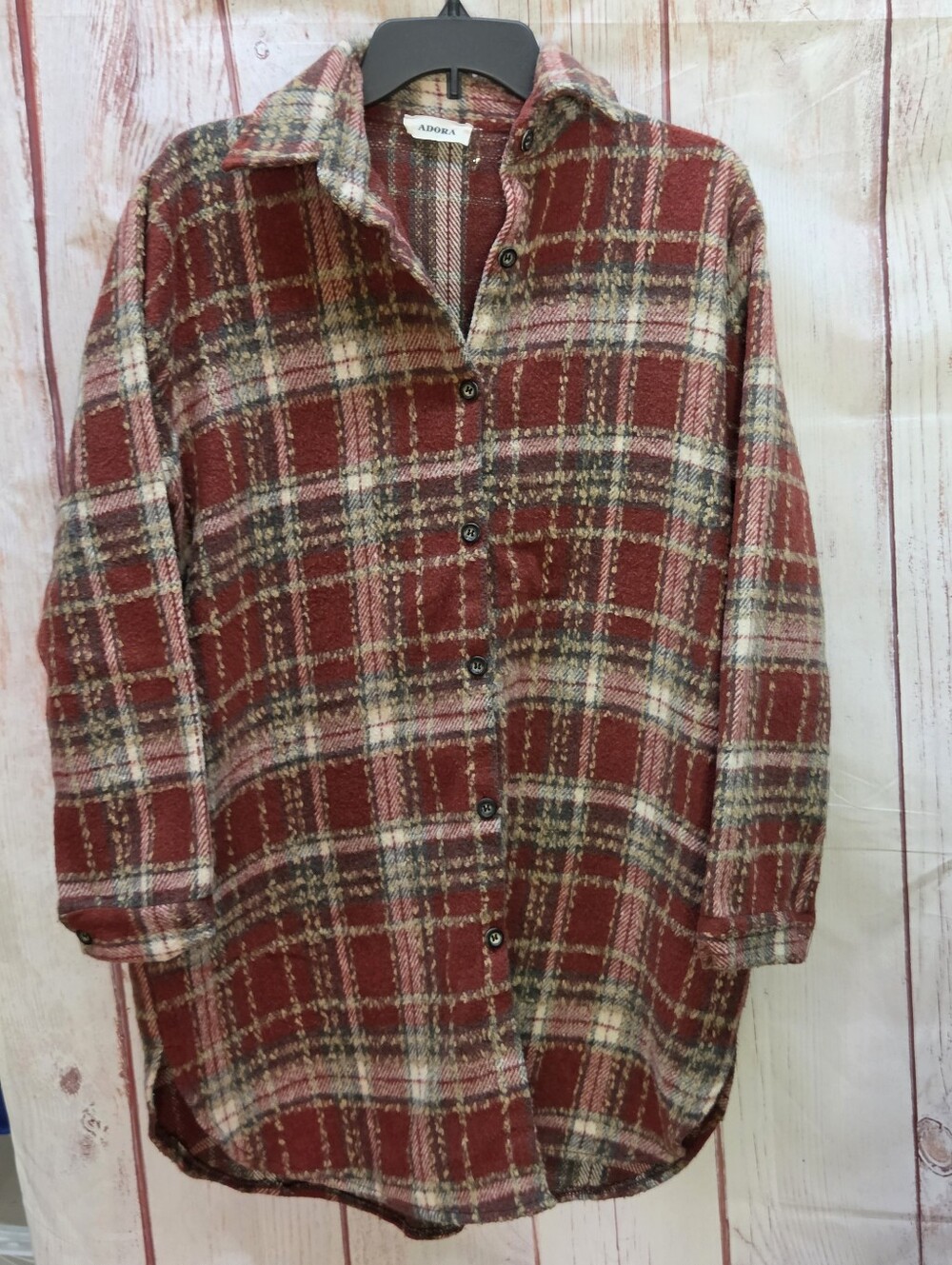 Adora Shacket Size M, 22.5in Across Chest 33in Shoulder To Hem